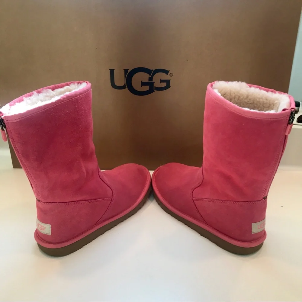 NEW AUTHENTIC UGG Back Zipper Pink Suede Boots Sz5 - Picture 2 of 8